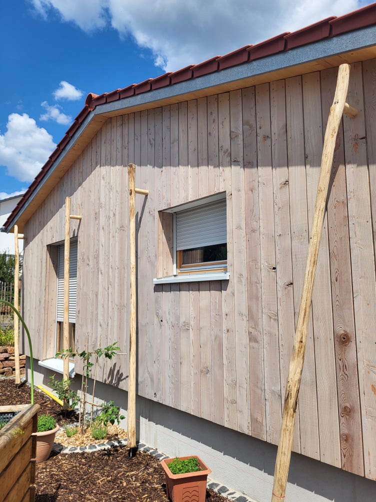 Holzstangen, rund aus Kastanienholz