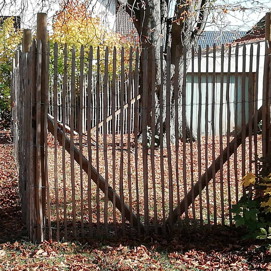 Staketenzaun Kastanie 200 cm hoch | Naturzaun