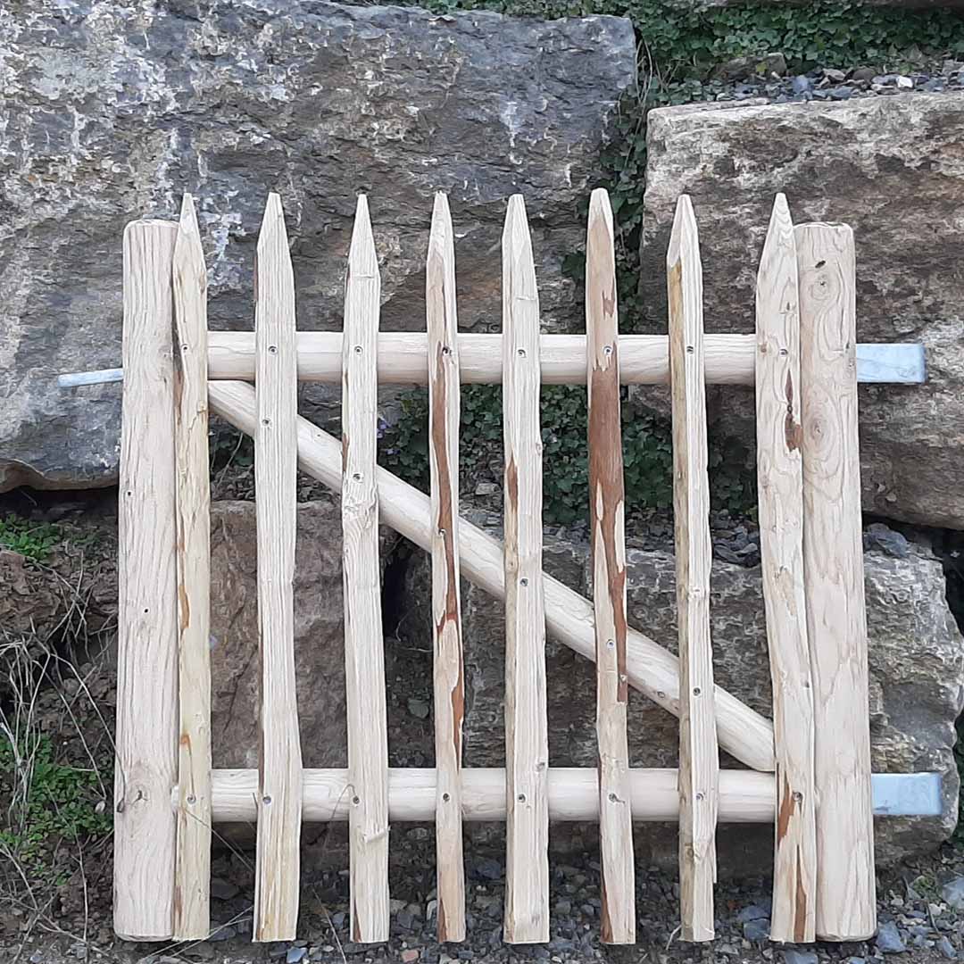 Gartentor für den Staketenzaun